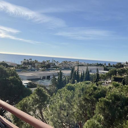 Апартаменты Lets In The Sun Blue Cala Ла-Кала-де-Михас Экстерьер фото