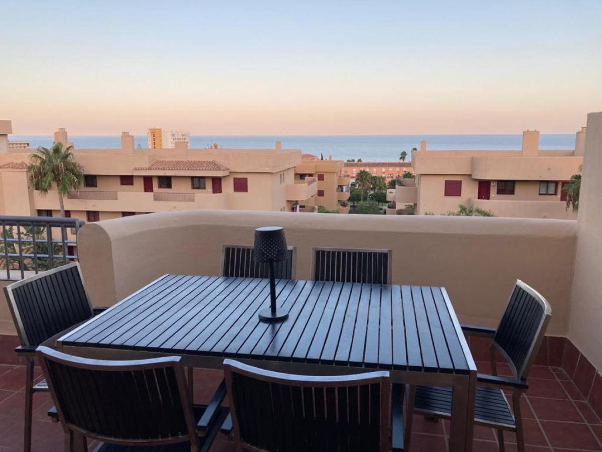 Апартаменты Lets In The Sun Blue Cala Ла-Кала-де-Михас Экстерьер фото