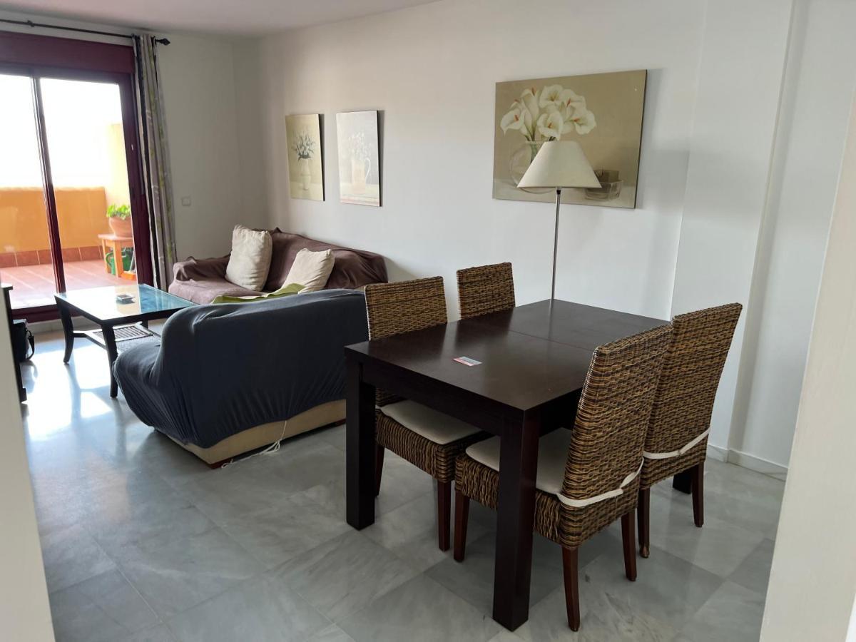 Апартаменты Lets In The Sun Blue Cala Ла-Кала-де-Михас Экстерьер фото